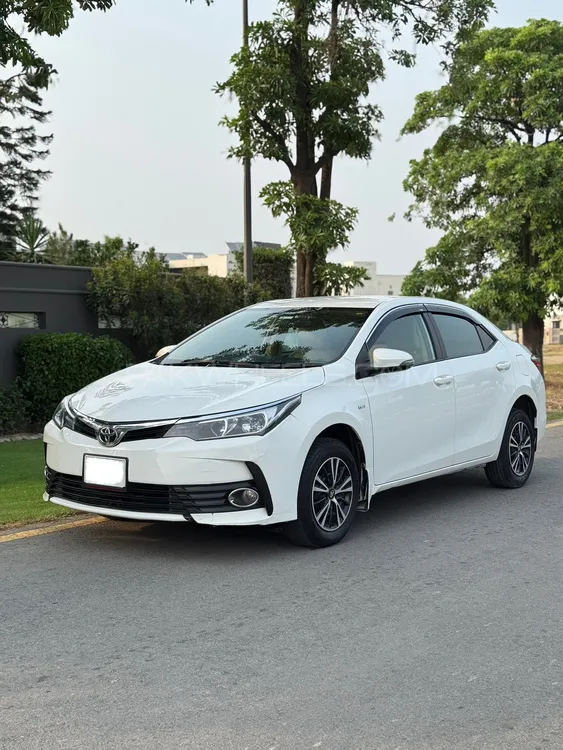 Toyota Corolla 2020 for Sale in Lahore Image-1
