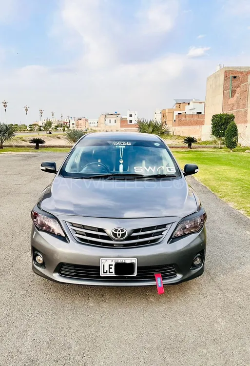 Toyota Corolla 2013 for Sale in Faisalabad Image-1