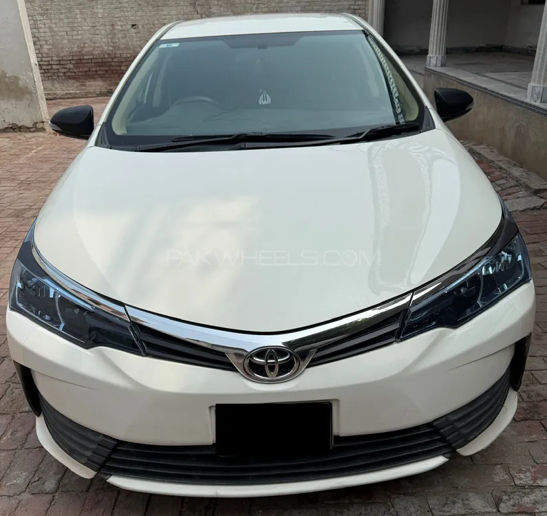 Toyota Corolla 2017 for Sale in Mandi bahauddin Image-1