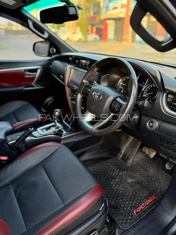 Toyota Fortuner 2022 for Sale in Lahore Image-1