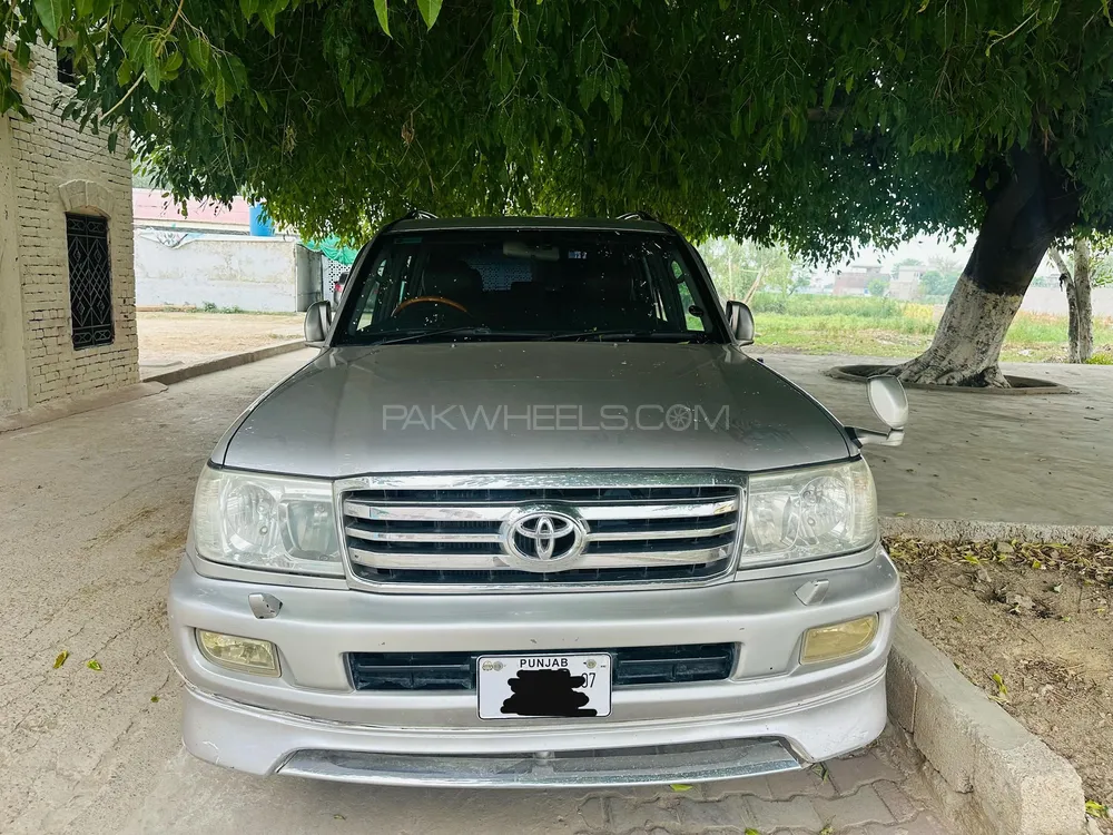 Toyota Land Cruiser 2002 for Sale in Jalalpur Jattan Image-1