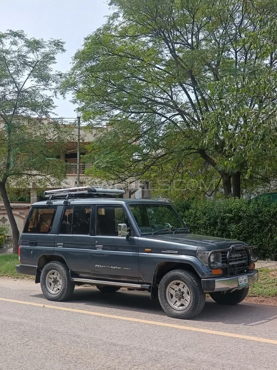 Toyota Prado 1992 for Sale in Islamabad Image-1
