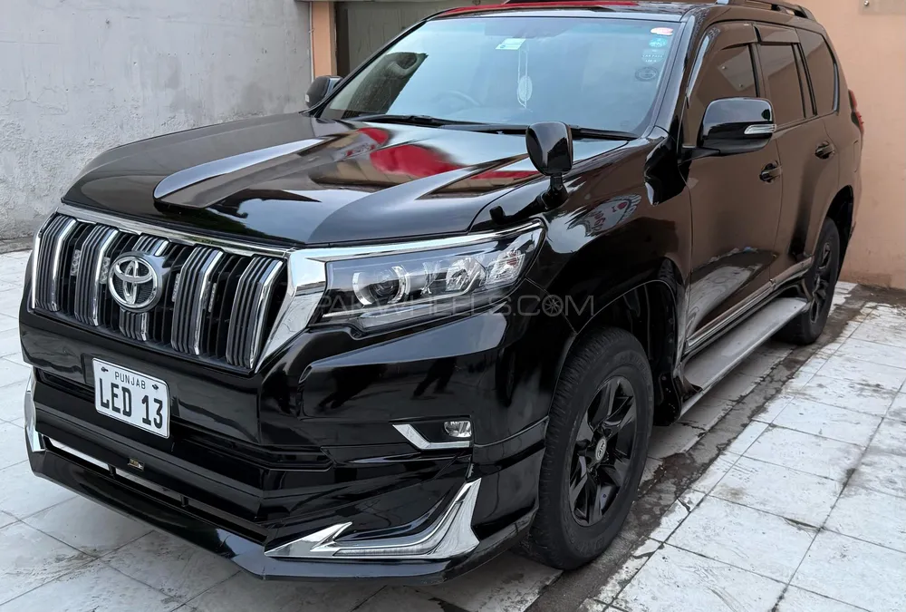 Toyota Prado 2011 for Sale in Lahore Image-1