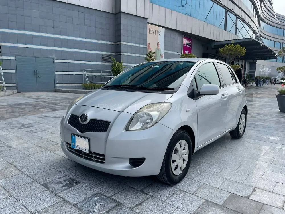 Toyota Vitz 2007 for Sale in Islamabad Image-1