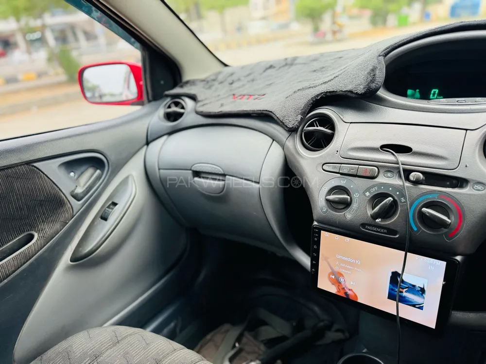 Toyota Vitz 2002 for Sale in Rawalpindi Image-1