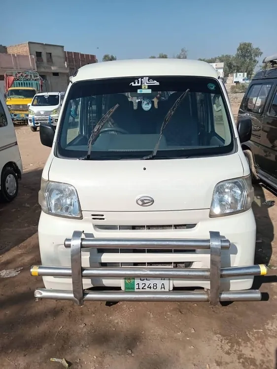Daihatsu Hijet 2012 for Sale in Pir mahal Image-1