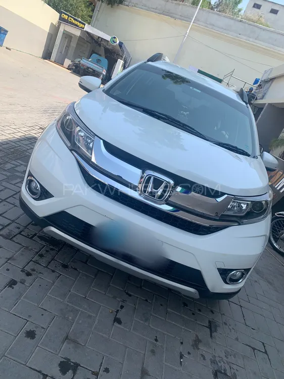 Honda BR-V 2018 for Sale in Peshawar Image-1