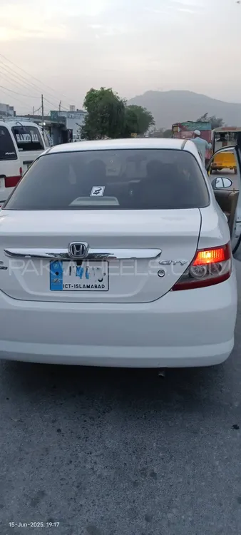 Honda City 2004 for Sale in Attock Image-1