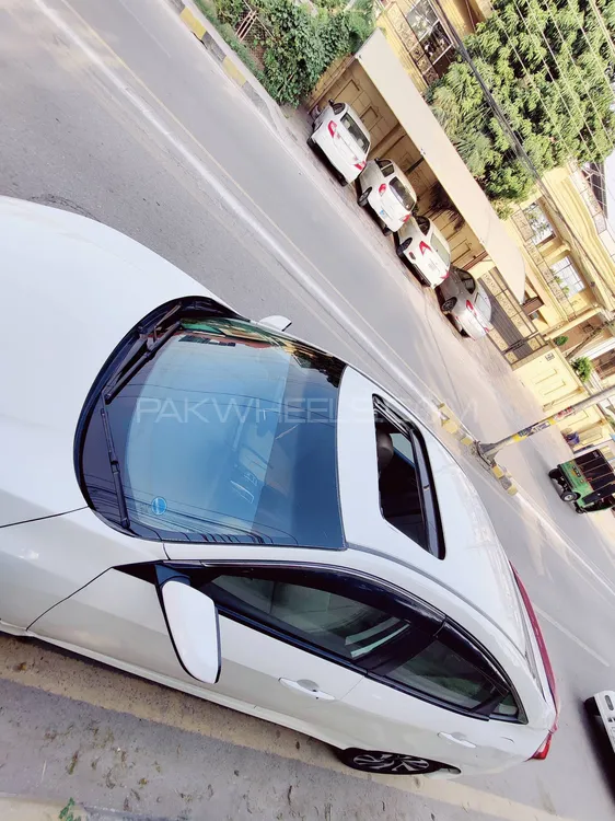 Honda Civic 2016 for Sale in Islamabad Image-1