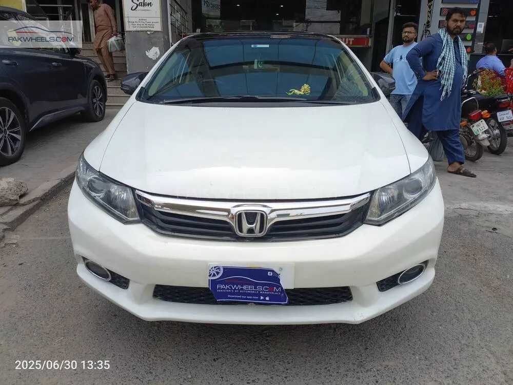ہونڈا سوک 2013 for Sale in ملتان Image-1