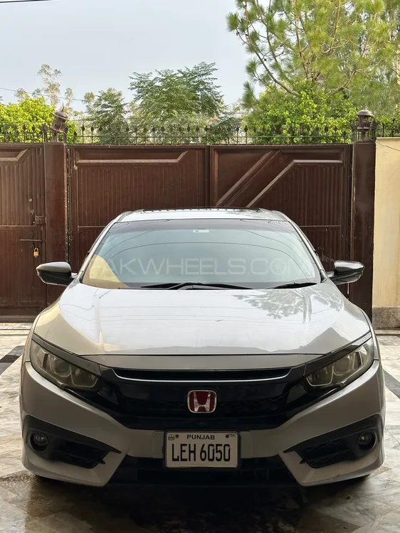 Honda Civic 2016 for Sale in Peshawar Image-1