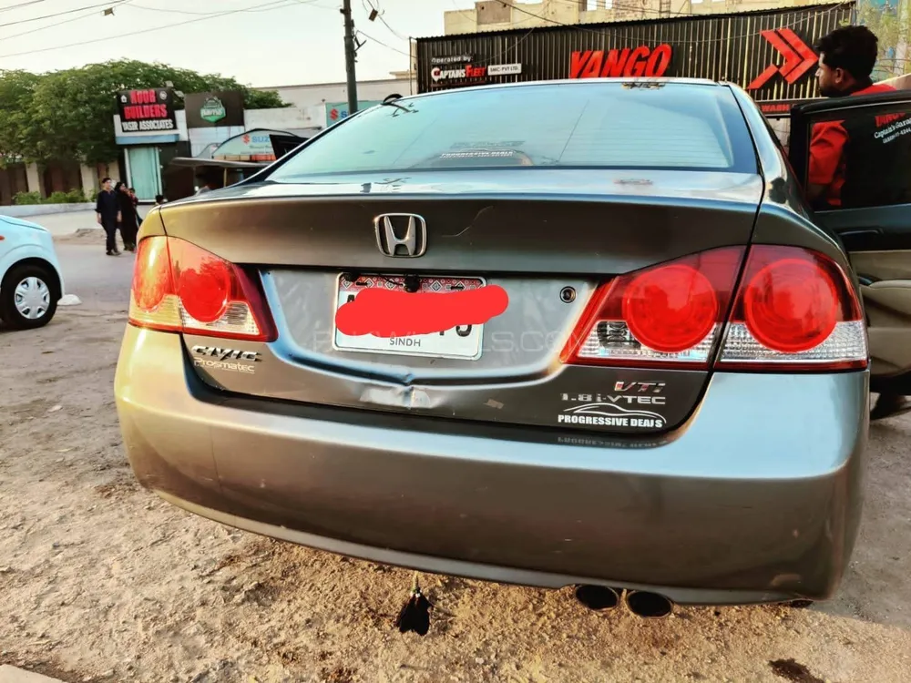 Honda Civic 2011 for Sale in Karachi Image-1