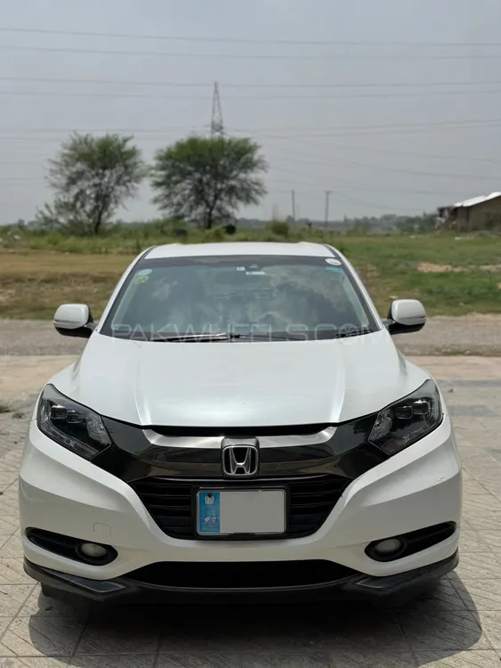 Honda Vezel 2016 for Sale in Islamabad Image-1