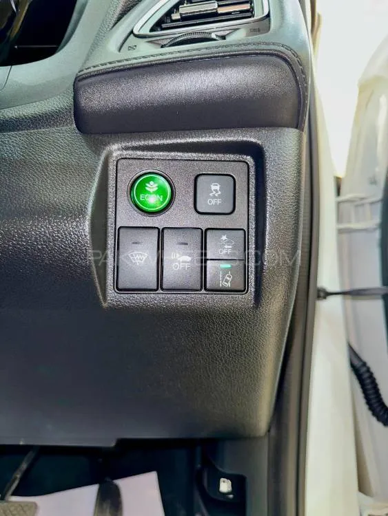 Honda Vezel 2019 for Sale in Islamabad Honda Vezel 2019 for Sale in Islamabad Image-10