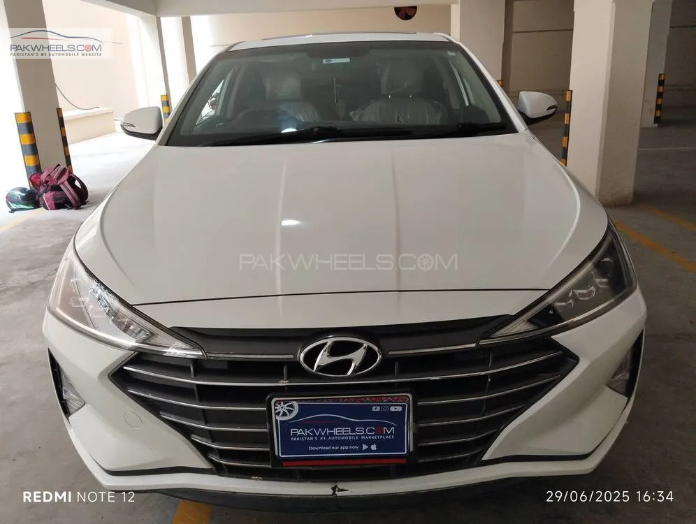 Hyundai Elantra 2022 for Sale in Karachi Image-1