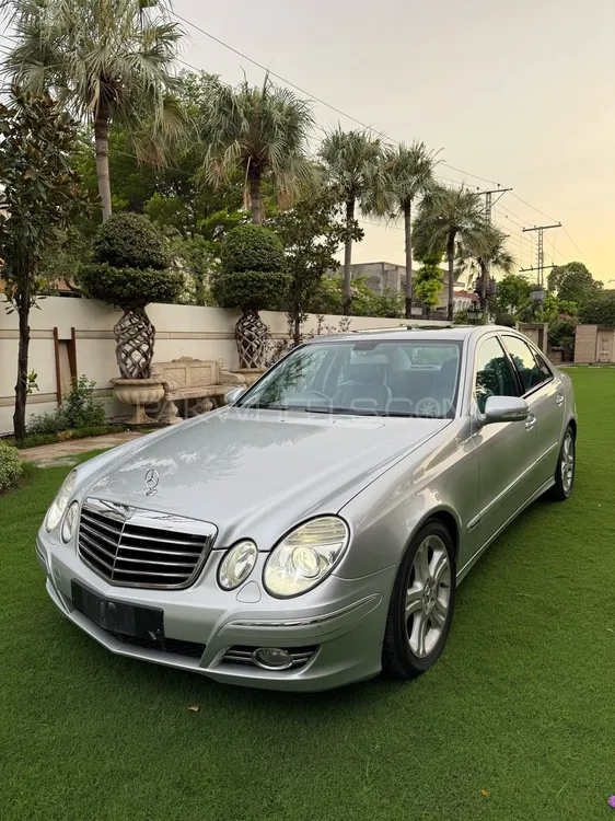 Mercedes Benz E Class 2007 for Sale in Lahore Image-1