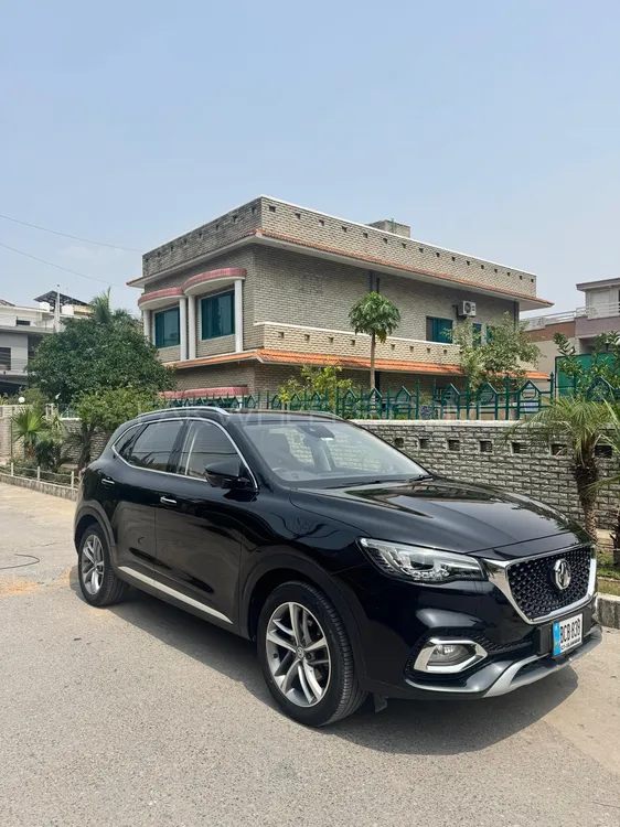 MG HS 2023 for Sale in Islamabad Image-1