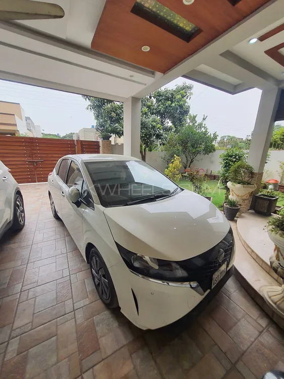 Nissan Note 2021 for Sale in Lahore Image-1