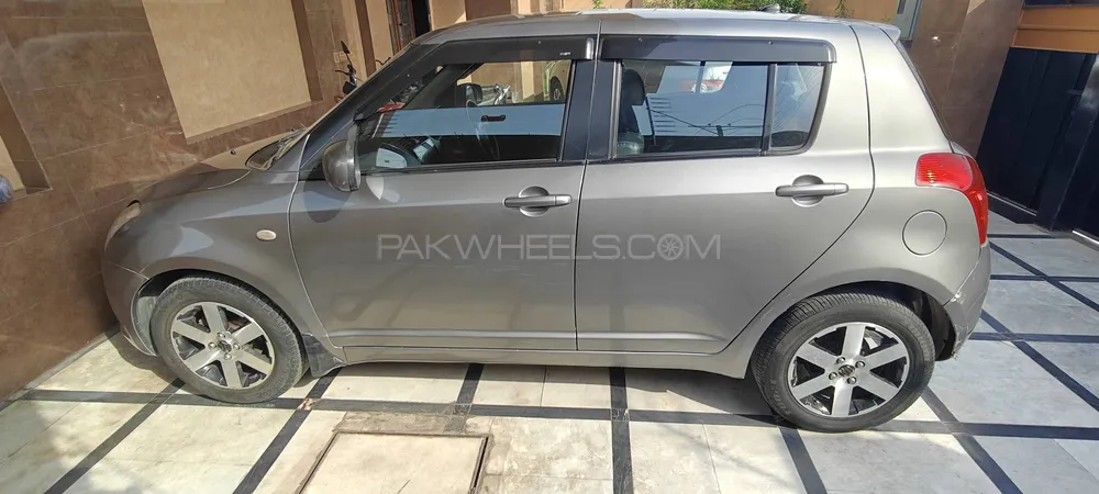 Suzuki Swift 2012 for Sale in Lahore Image-1