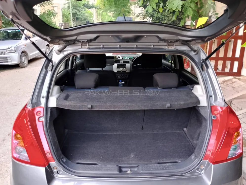 Suzuki Swift 2012 for Sale in Karachi Image-1