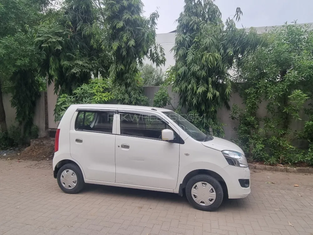 Suzuki Wagon R 2022 for Sale in Lahore Image-1