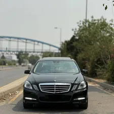 Mercedes Benz E Class E200 2013 for Sale