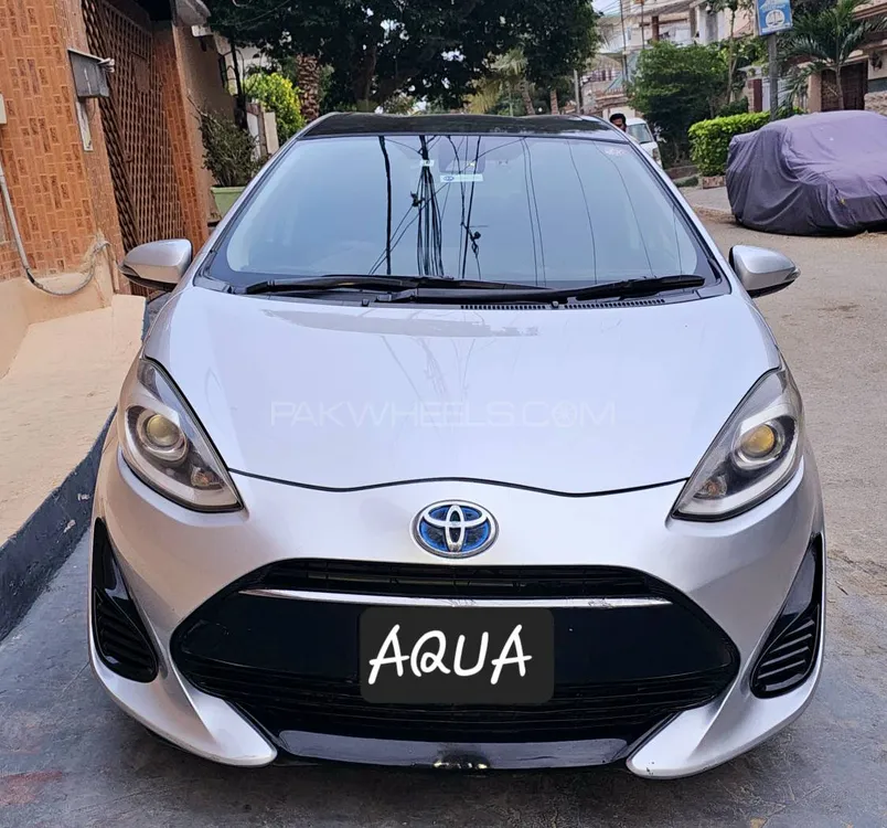 Toyota Aqua 2017 for Sale in Karachi Image-1