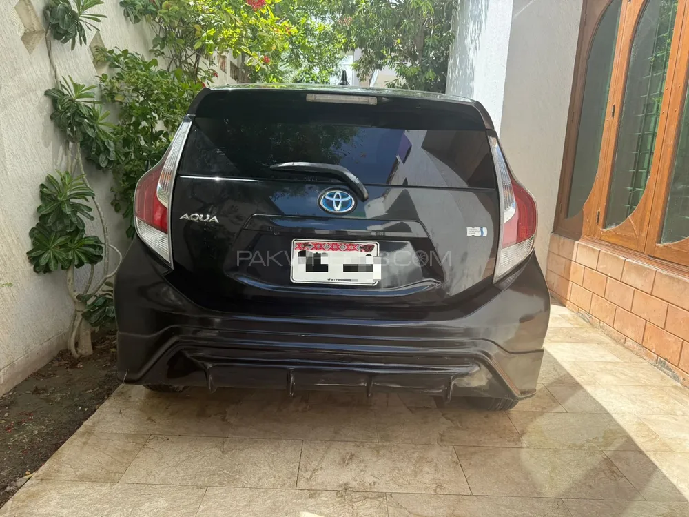 Toyota Aqua 2015 for Sale in Karachi Image-1