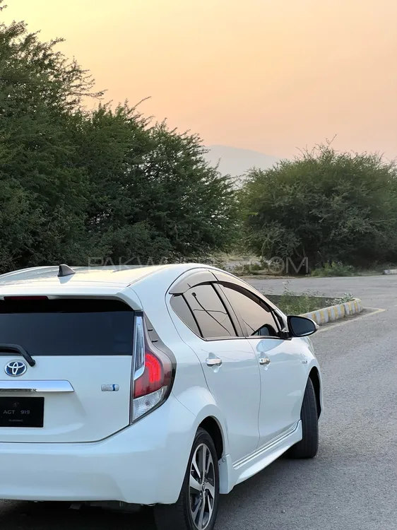 Toyota Aqua 2015 for Sale in Peshawar Image-1