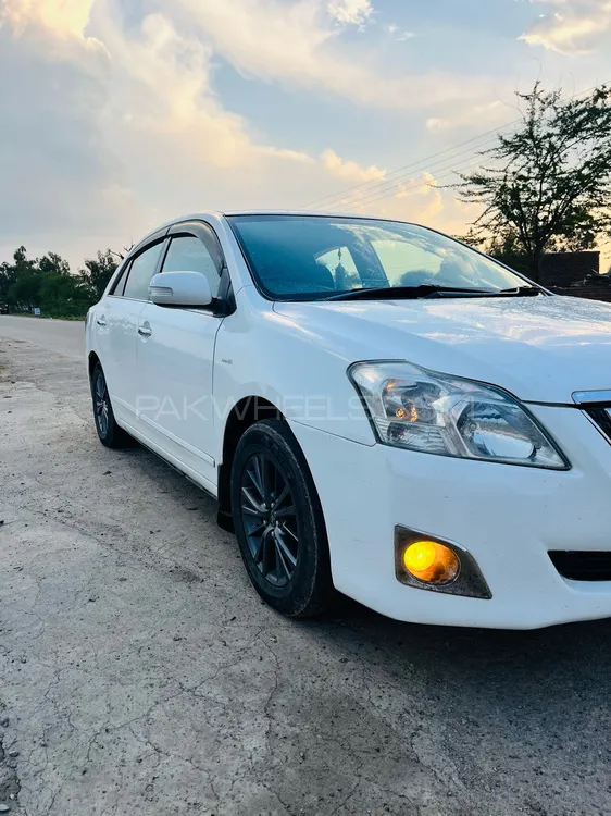 Toyota Corolla 2015 for Sale in Islamabad Image-1