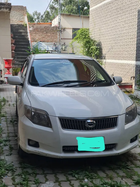 Toyota Corolla Axio 2009 for Sale in Abbottabad Image-1