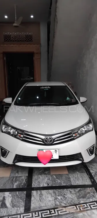 Toyota Corolla 2017 for Sale in Sargodha Image-1