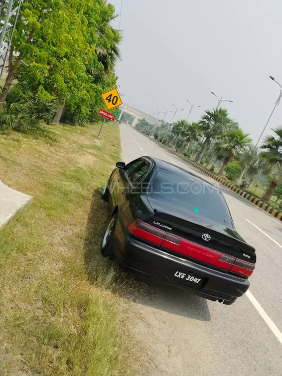 Toyota Corolla 1997 for Sale in Peshawar Image-1