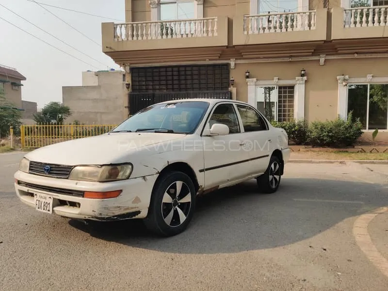 Toyota Corolla 2000 for Sale in Lahore Image-1