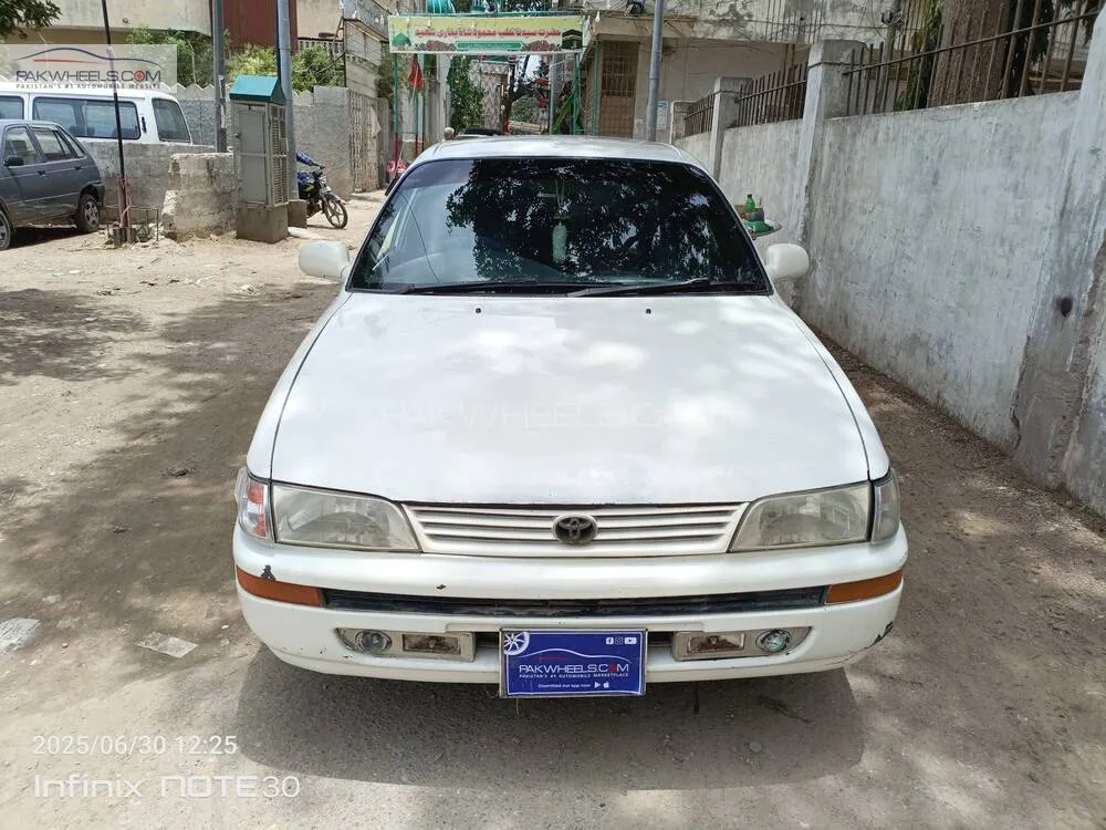 Toyota Corolla 2001 for Sale in Karachi Image-1