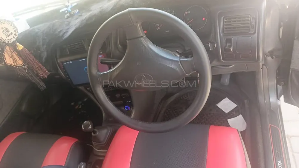 Toyota Corolla 2001 for Sale in Lahore Image-1