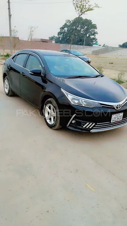 Toyota Corolla 2015 for Sale in Okara Image-1