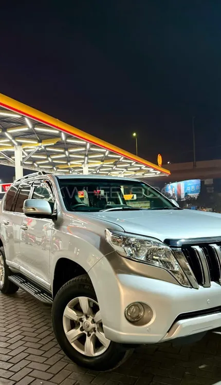 Toyota Prado 2016 for Sale in Lahore Image-1
