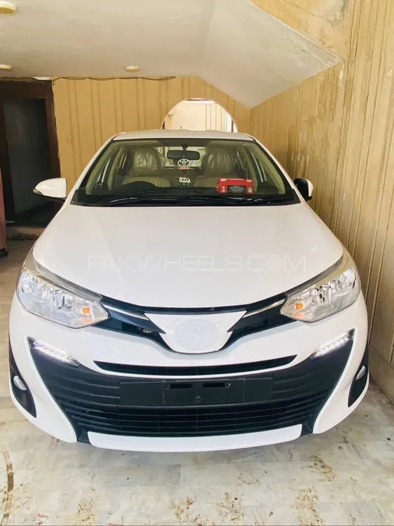 Toyota Yaris Sedan 2022 for Sale in Karachi Image-1