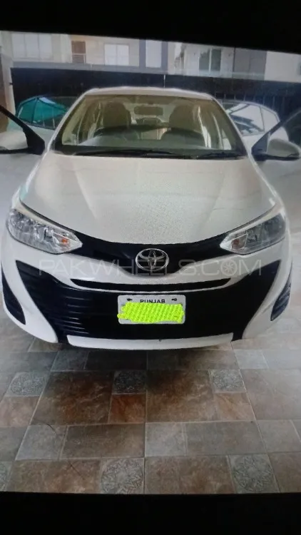 Toyota Yaris Sedan 2021 for Sale in Lahore Image-1