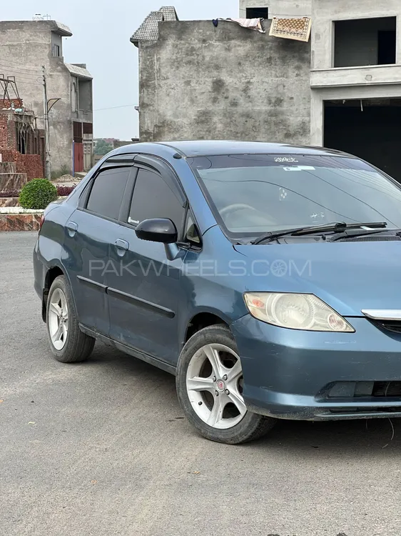 Honda City 2005 for Sale in Daska Image-1