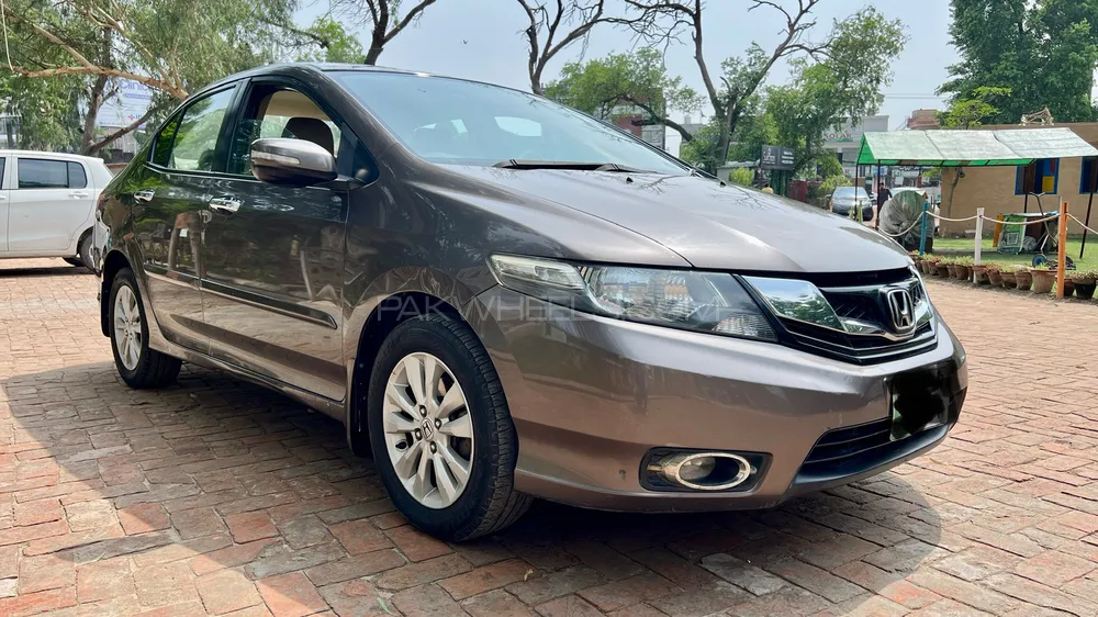 Honda City 2015 for Sale in Lahore Image-1