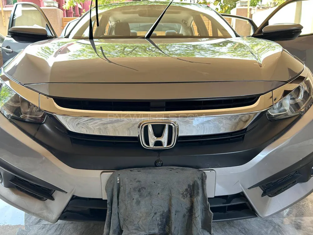 Honda Civic 2018 for Sale in Lahore Image-1