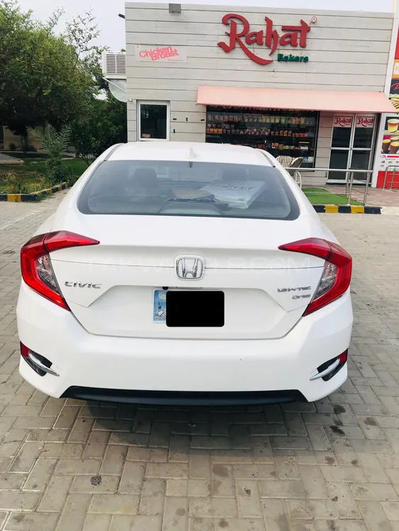 Honda Civic 2020 for Sale in Lahore Image-1