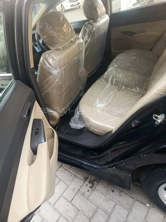 Honda Civic 2010 for Sale in Sialkot Image-1
