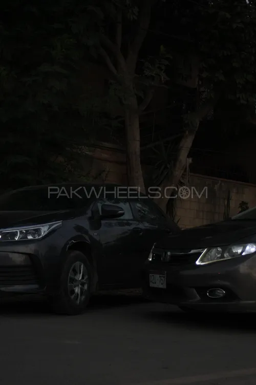 Honda Civic 2013 for Sale in Karachi Image-1