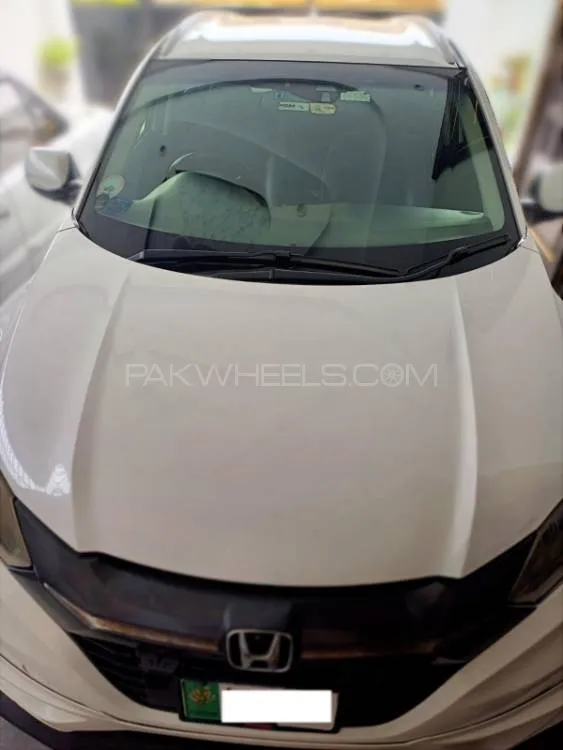Honda Vezel 2015 for Sale in Islamabad Image-1