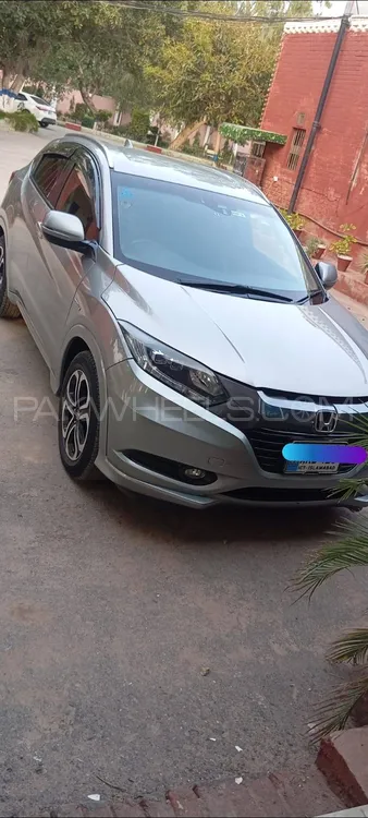 Honda Vezel 2015 for Sale in Okara Image-1