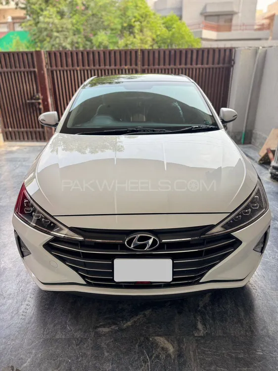 Hyundai Elantra 2022 for Sale in Lahore Image-1