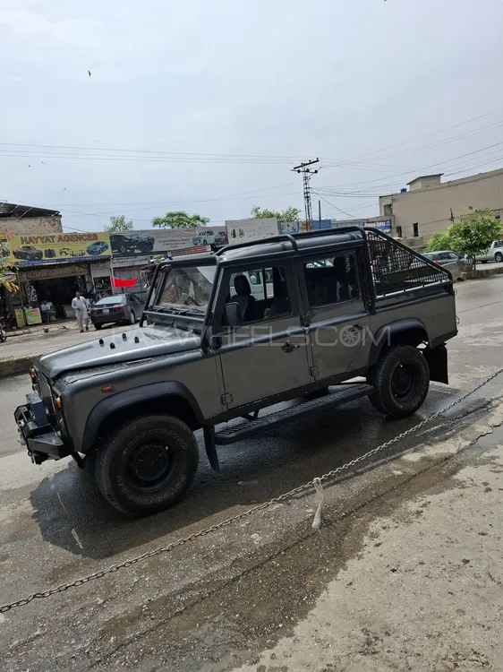 لینڈ روور ڈیفنڈر 2006 for Sale in راولپنڈی Image-1